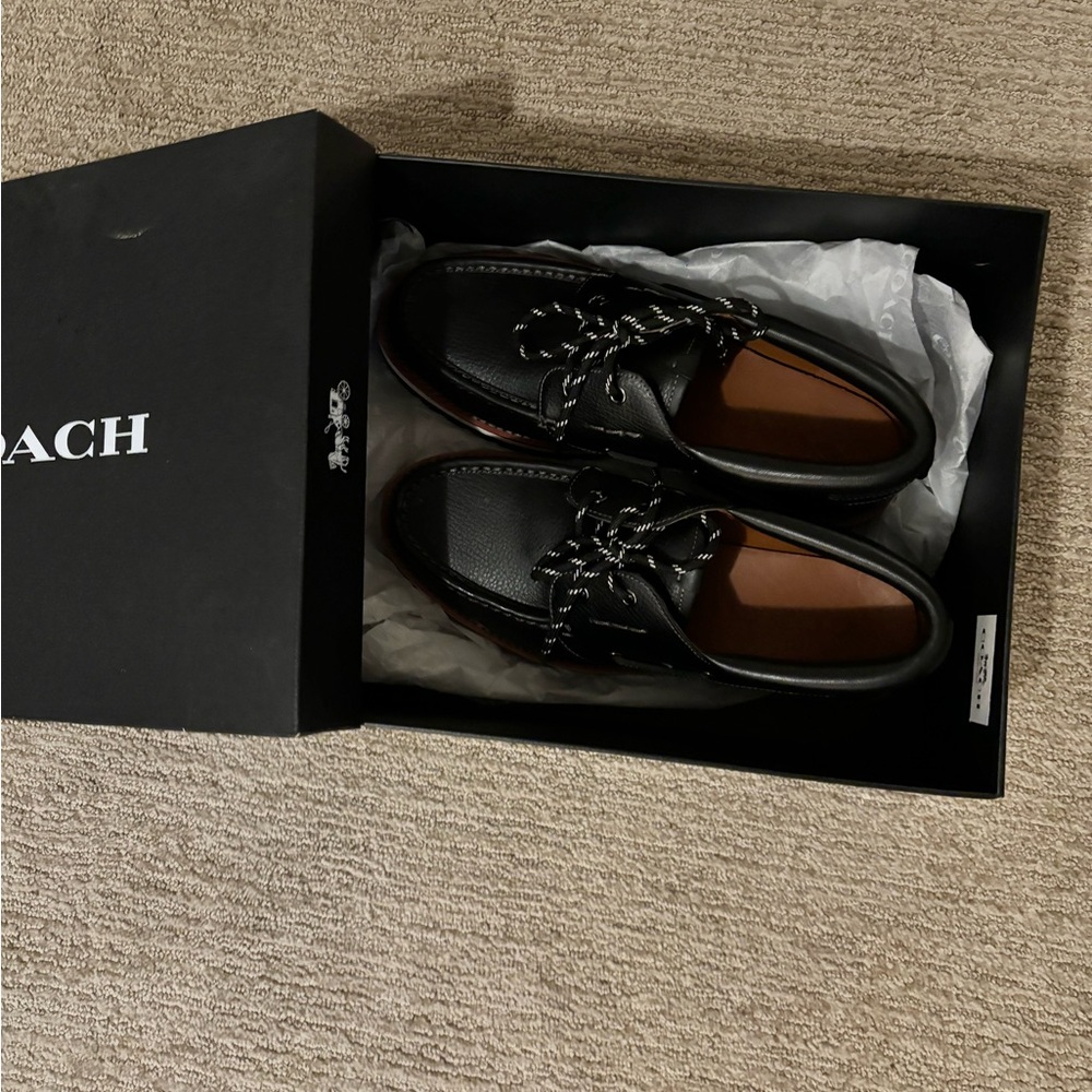 Coach Black Leather Boat Shoes with Woven Design - Picture 4 of 4